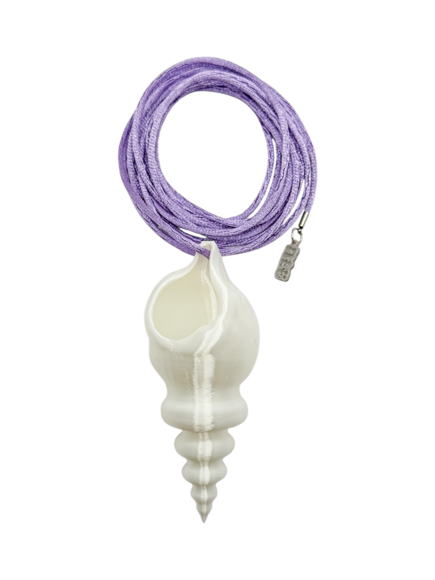 shell necklace