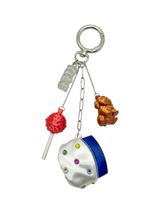 charm cosmic water vaselina