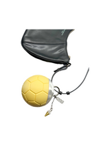charm balón helado