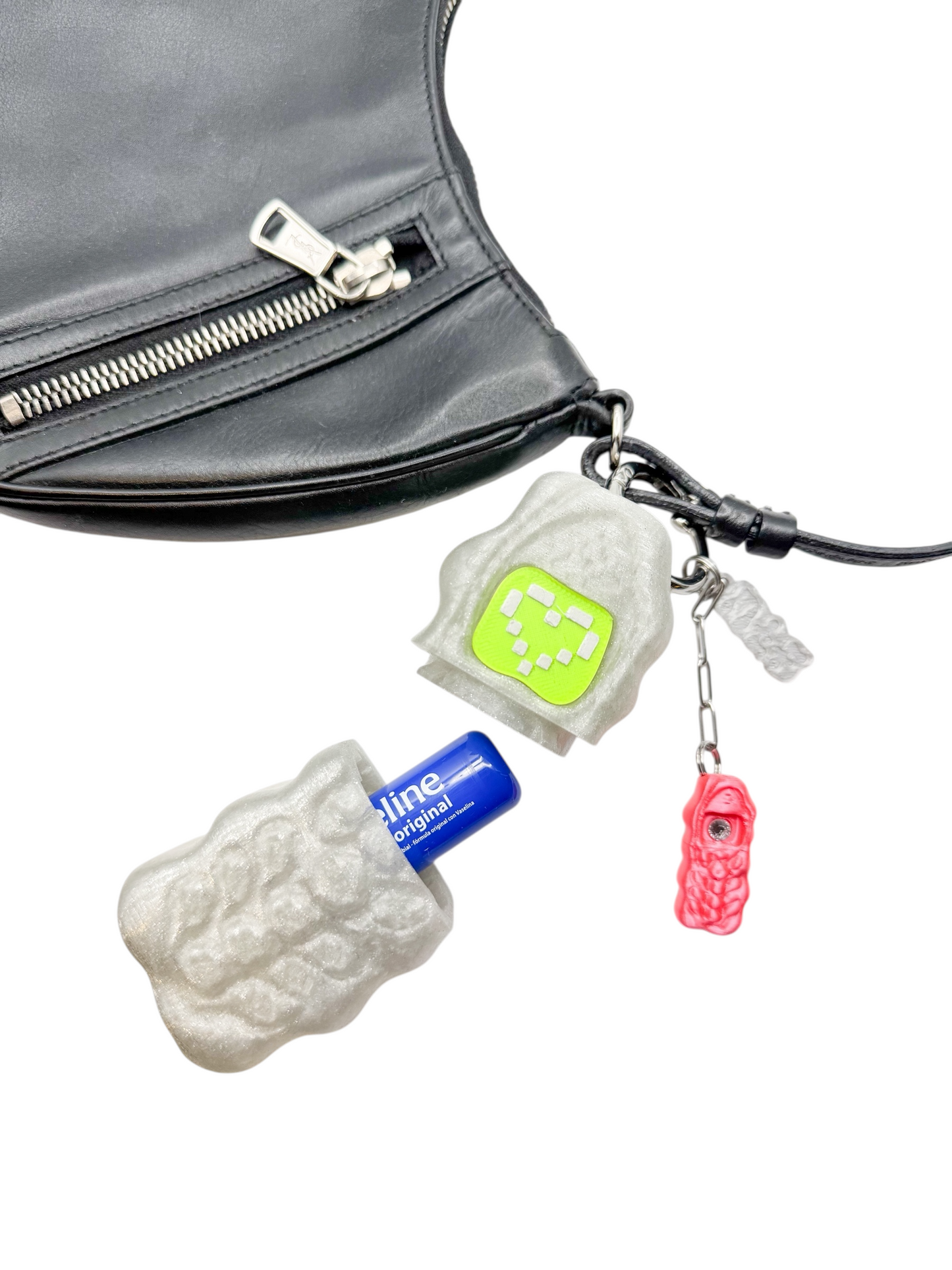 charm not a phone glitter plateado