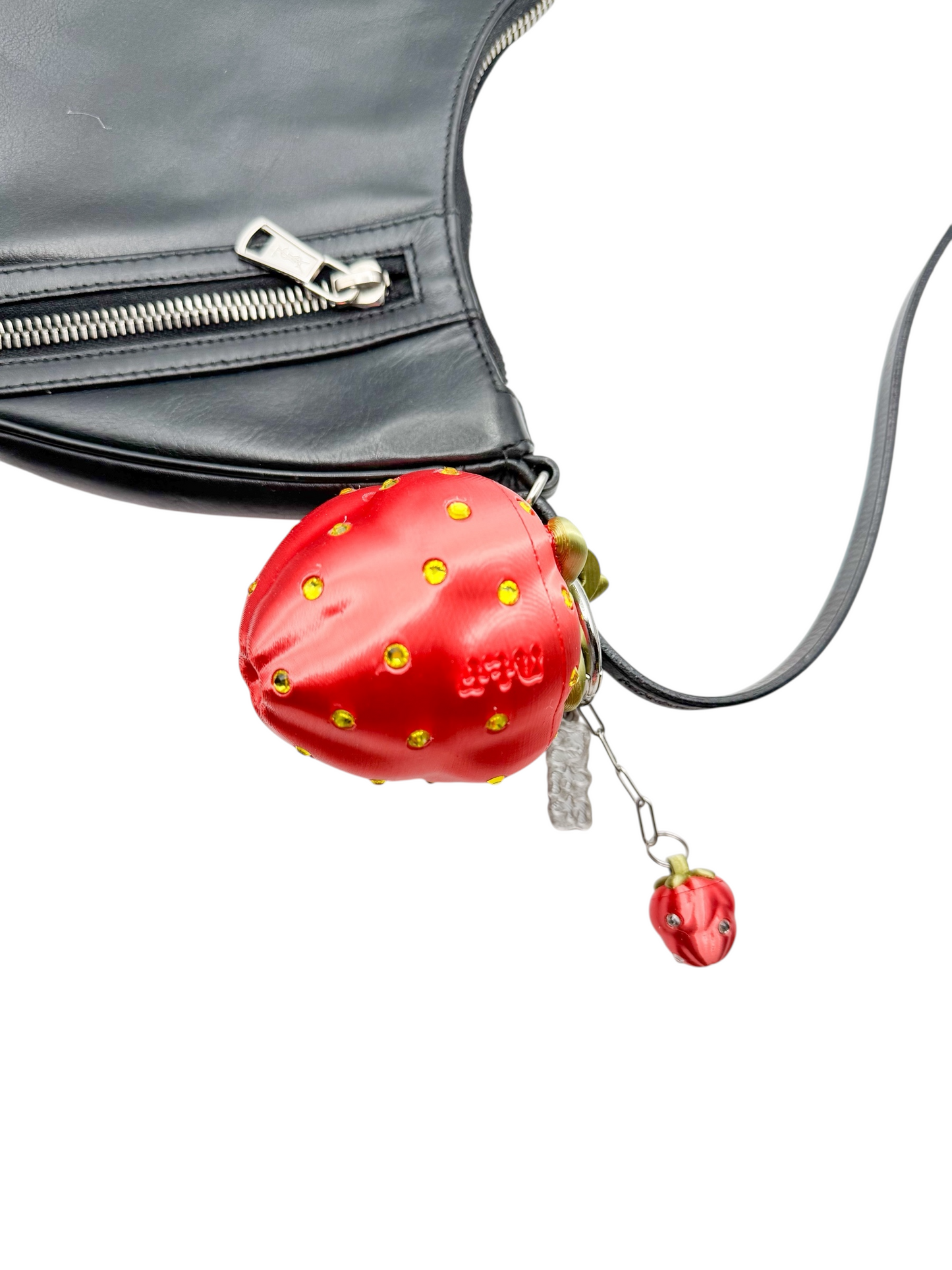 charm cosmic water fresa roja