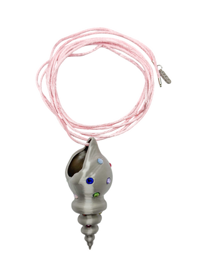 shell necklace plateado con cristales