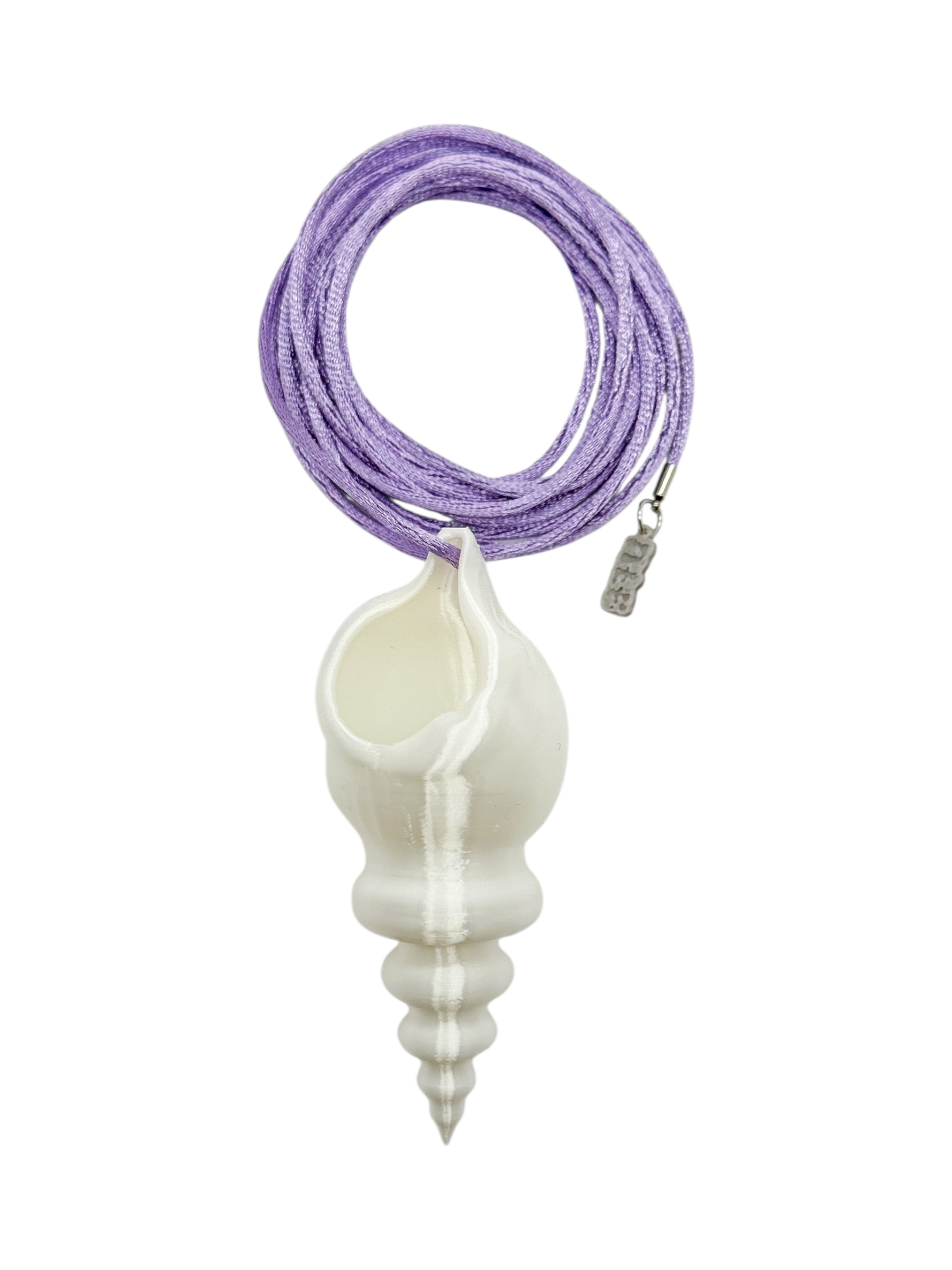 shell necklace