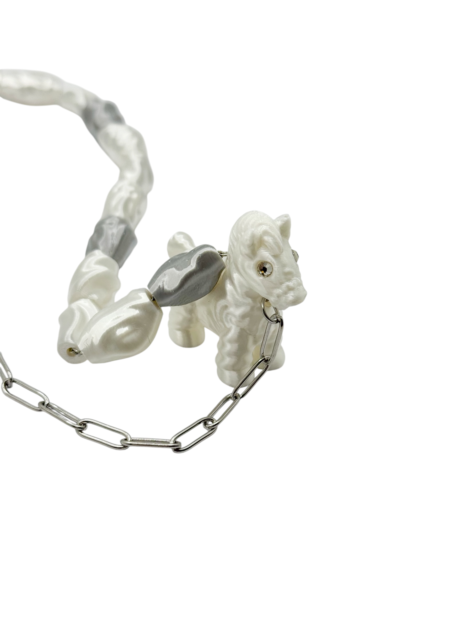 cadena whispets caballo