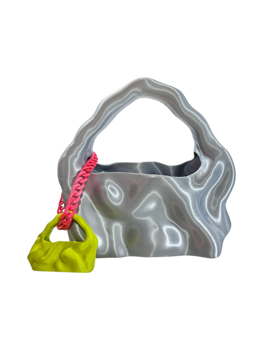 bolso grande cosmic water plateado oscuro
